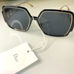 NWT DIOR 30MONTAIGNE OVERSIZED SUNGLASSES